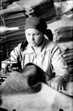 aramil_fabrika_obshivka_odeyal_1927.jpeg